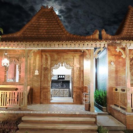 Joglo Jawa Jepara Esterno foto
