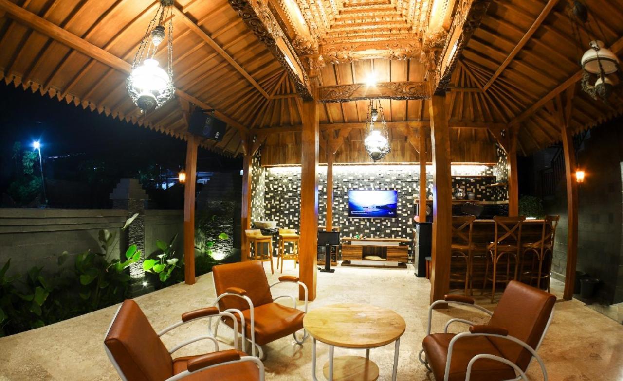 Joglo Jawa Jepara Esterno foto